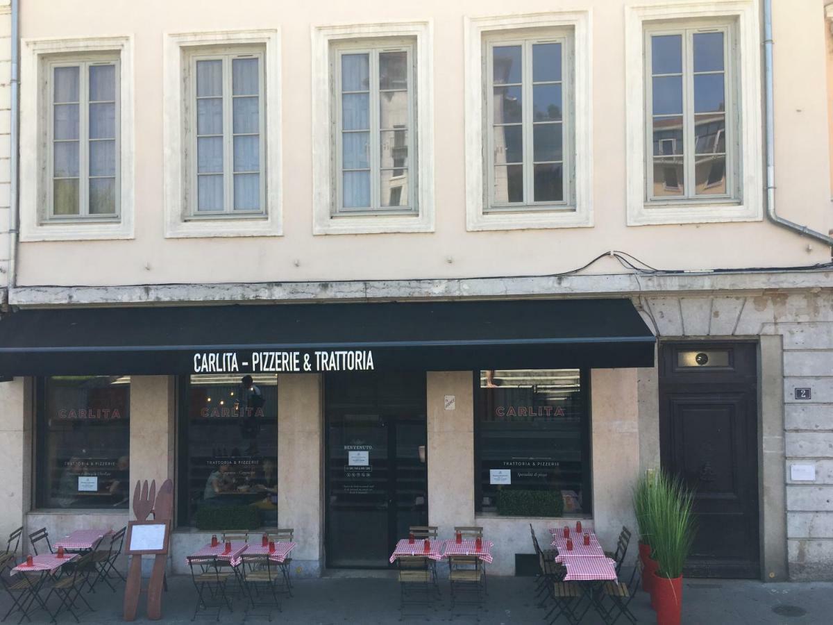 Apartamento Le Calme De L'Opera. Lyon Exterior foto